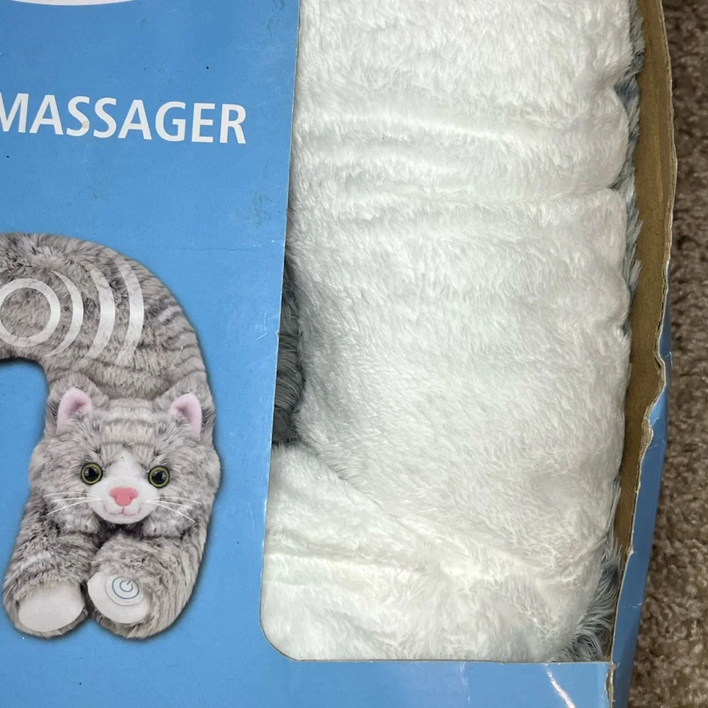 Cozy Cat Neck Massager - Gray